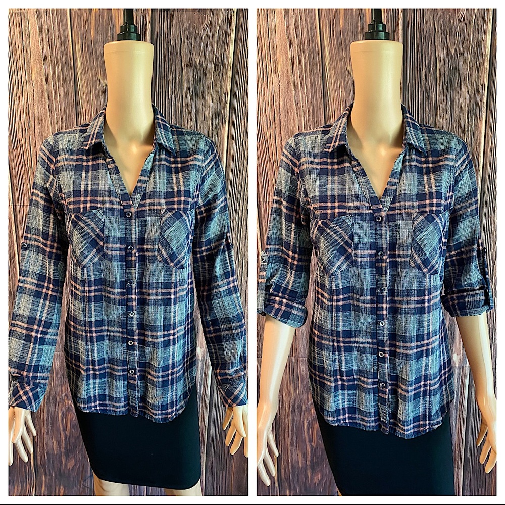 Altar’d State size medium pink and blue plaid boho button down blouse top